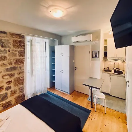 Apartment Provita Komiza