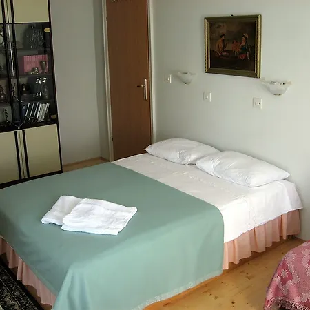 Provita Daire Komiža