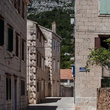 Provita Komiža